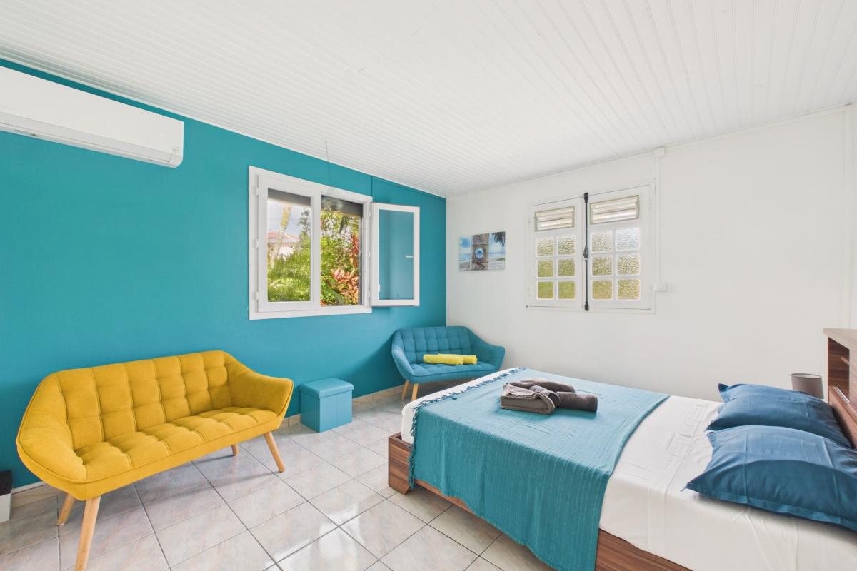 piscine-4 chambres-villa-sainte-luce-8-personnes - chambre 3 ter